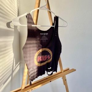 vintage kiss tank